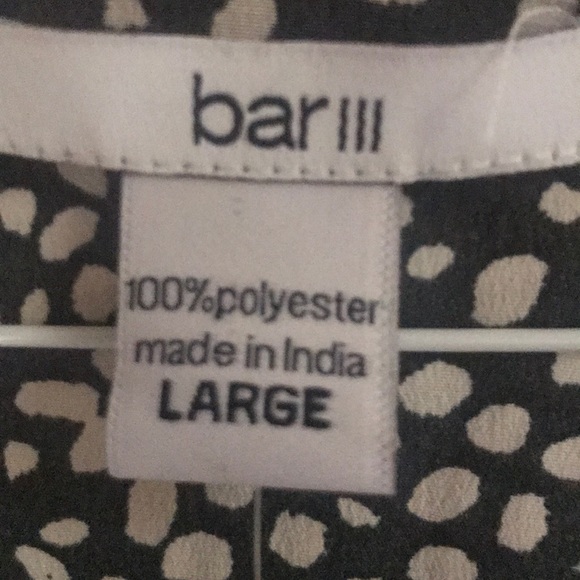 New! Simple & chic Bar III top LAST CUT - Picture 6 of 7